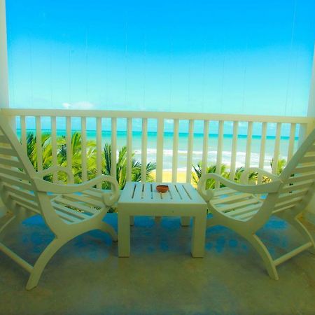 Beacon Beach Hotel Negombo Eksteriør bilde