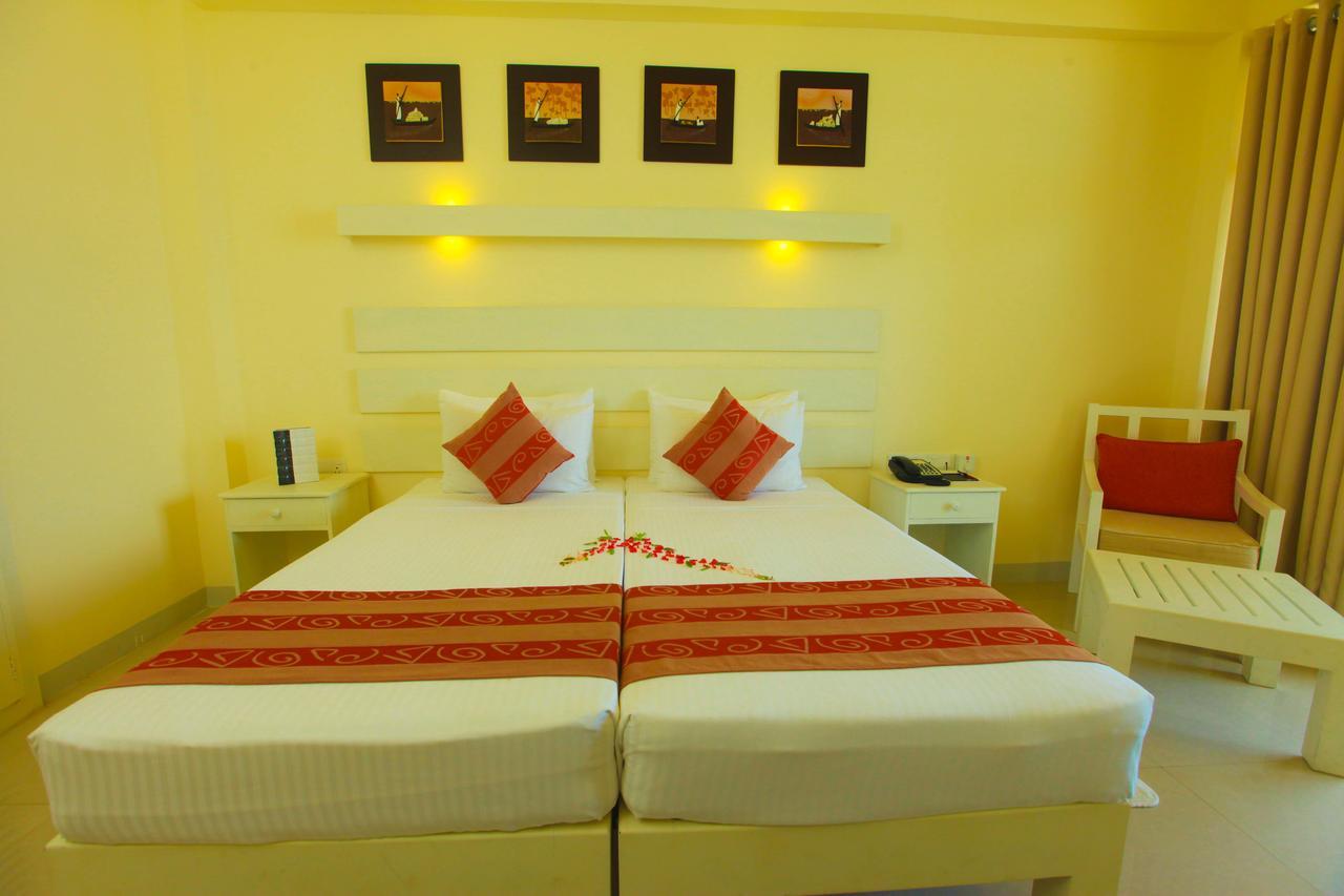 Beacon Beach Hotel Negombo Eksteriør bilde