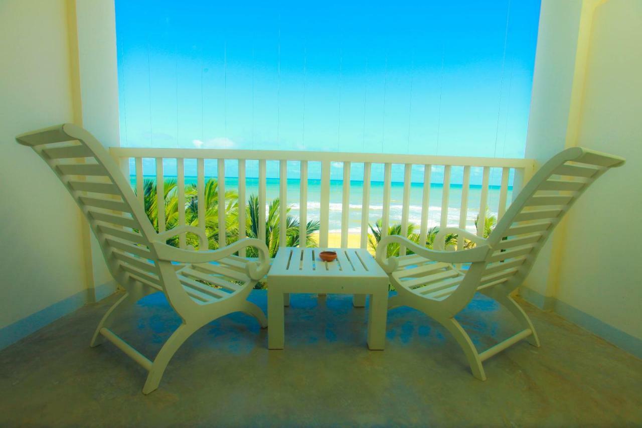 Beacon Beach Hotel Negombo Eksteriør bilde